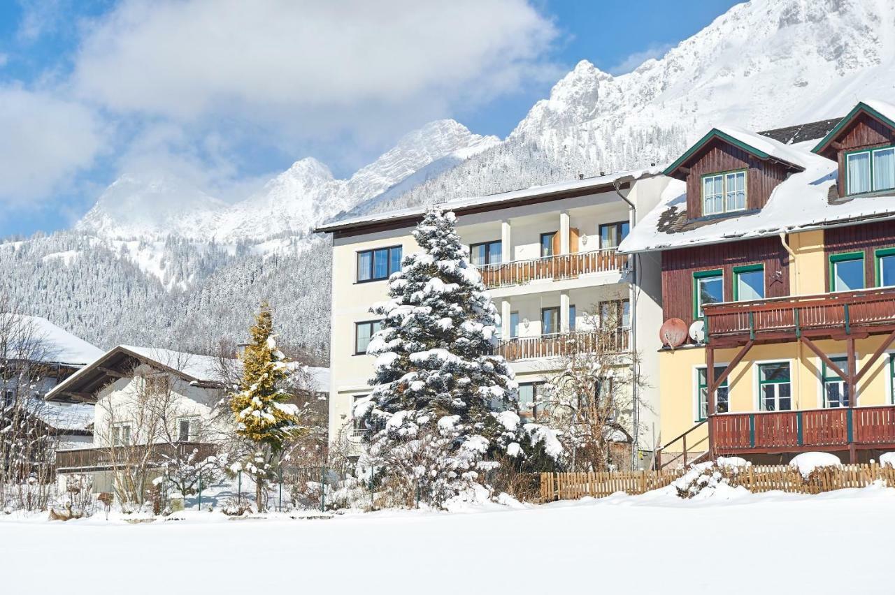 Gaestehaus Herma รัมเซา อัม ดาคชไตน์ ภายนอก รูปภาพ
